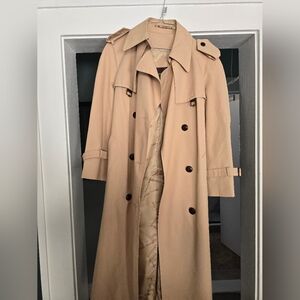 Vintage Etienne Aigner Trench Coat Women’s Sz 6 Double Breasted Belted Tan WOW